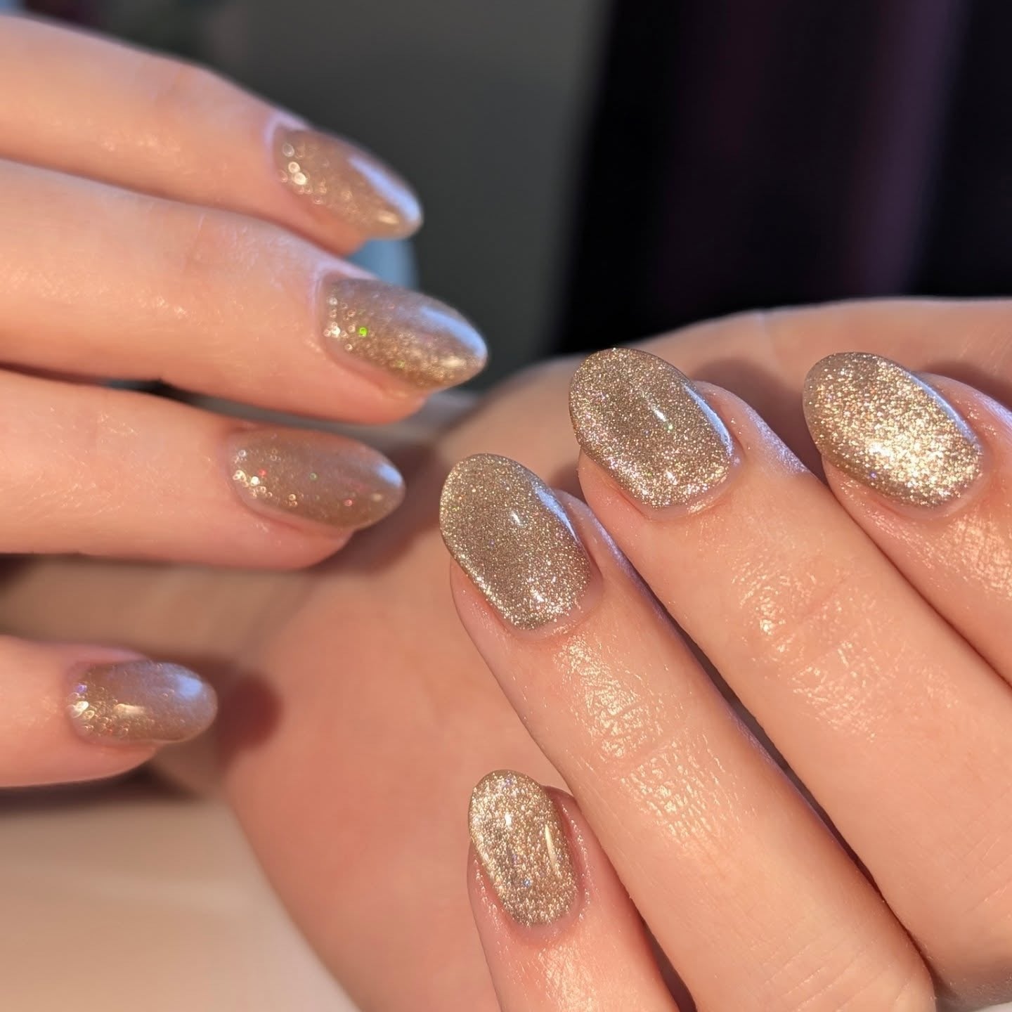 Champagne Gold Glitter Oval Nails — Champagne Nails