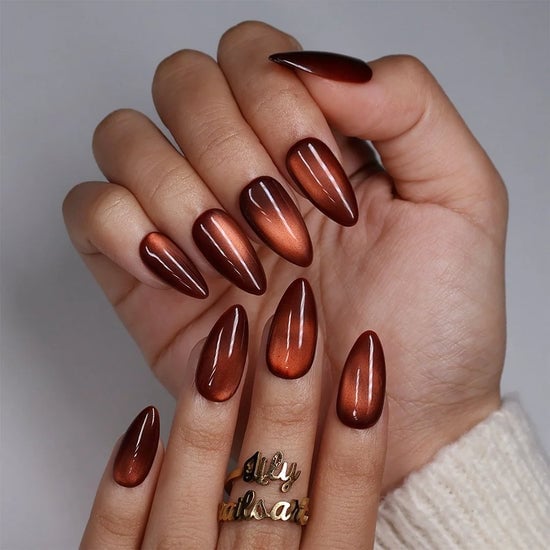 Medium Almond Rich Chocolate Cat-Eye — Chocolate Nails