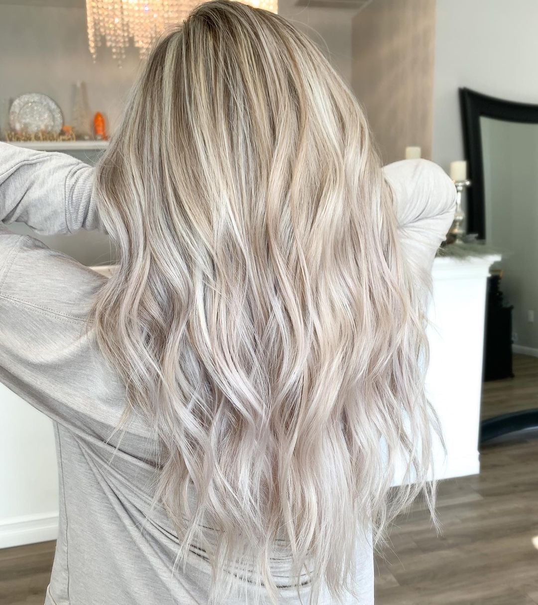 White Blonde With Platinum Highlights — Classy Blonde Hairstyles