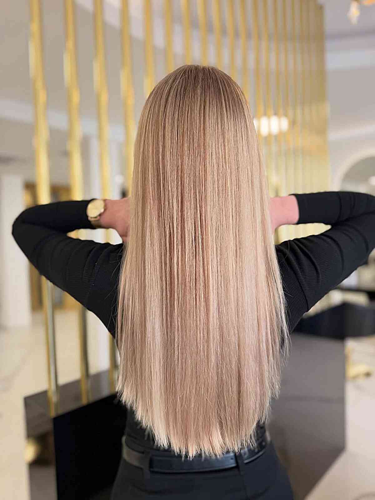 Champagne Blonde Bob With Root Shadow — Classy Blonde Hairstyles
