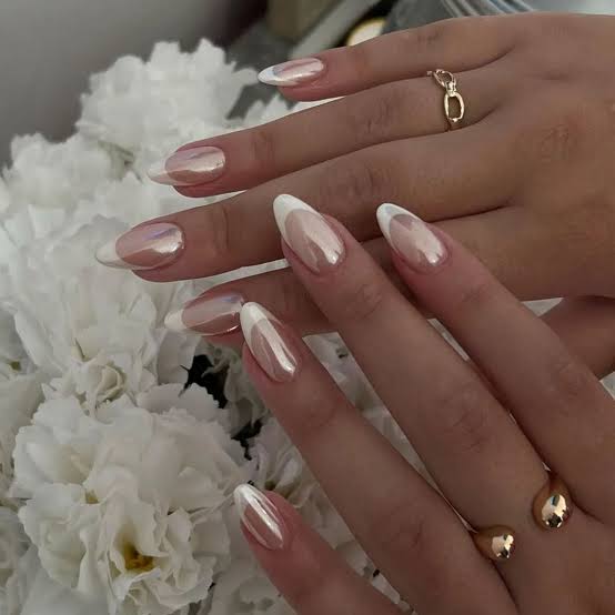 Short Square Nude Heart Motif — Classy Bride Nail