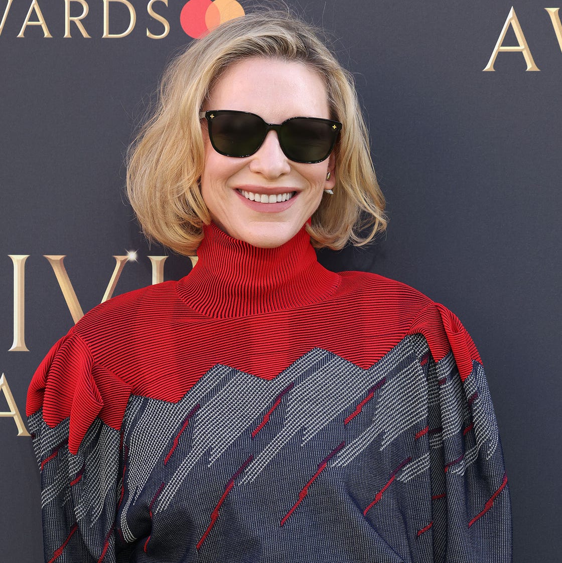 Natural Blonde Bob With Loose Waves Natural Blonde Bob With Loose Waves — Classy Chin Length Hair