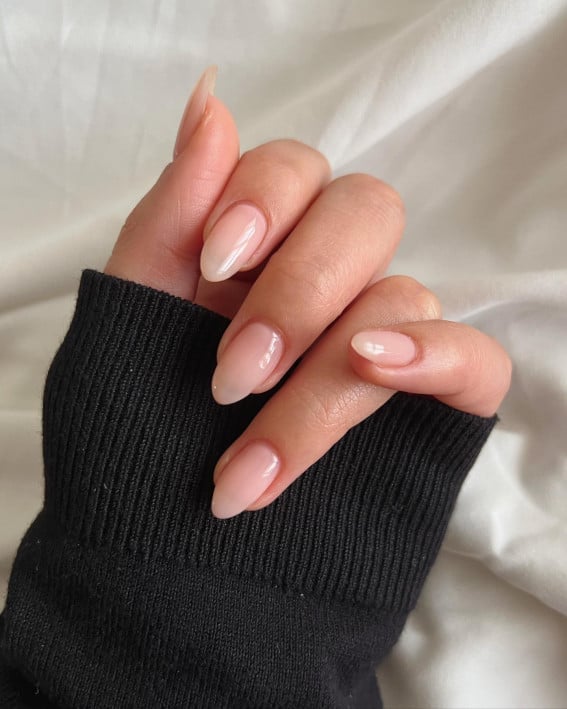 Pink Nude Almond With Gold Lines — Classy Clean Girl Nails