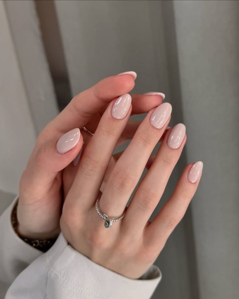 Pale Nude Pink Glossy Short Oval — Classy Clean Girl Nails