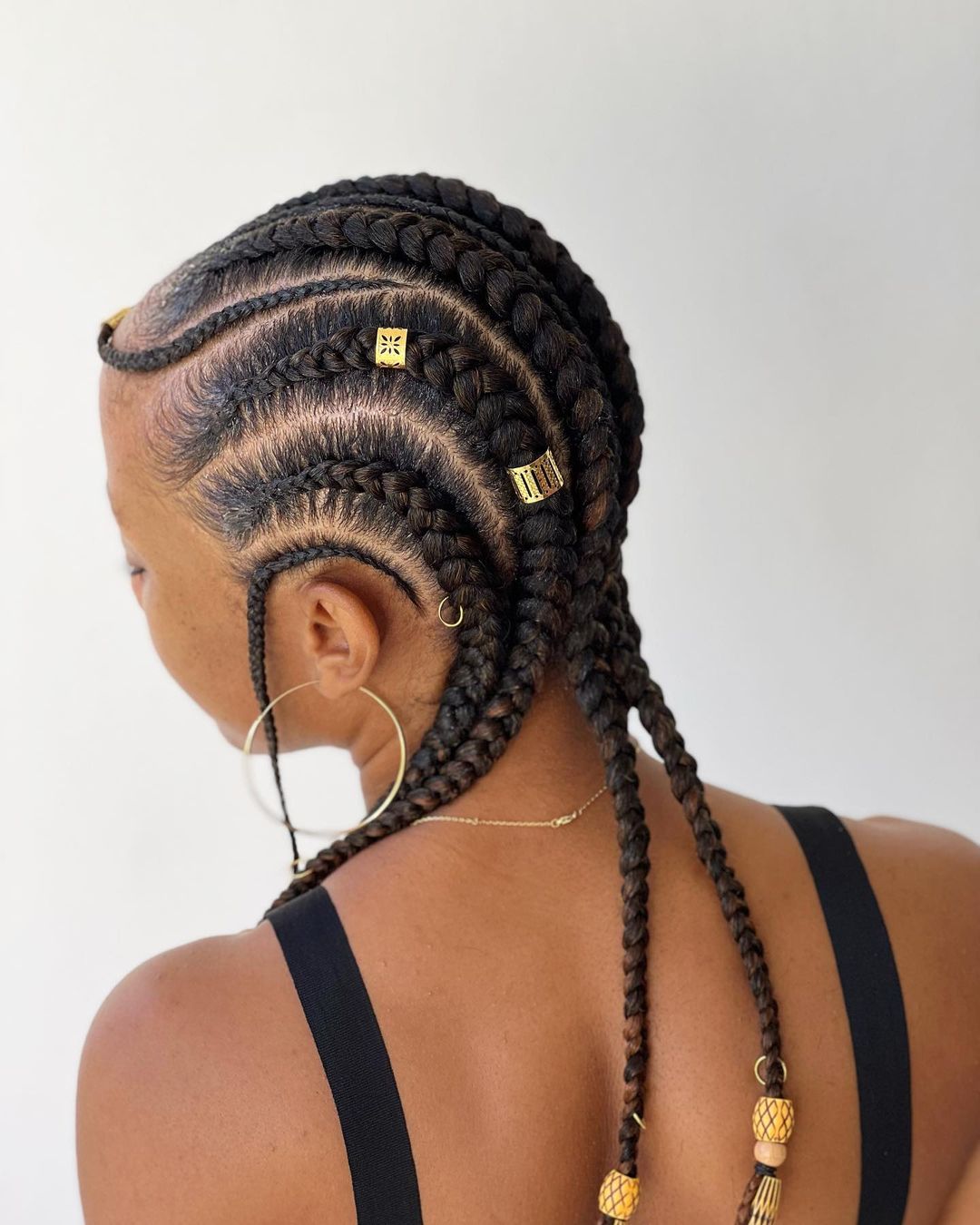 Short Cornrows with Zig-Zag Parting Short Cornrows with Zig-Zag Parting — Classy Cornrows Hairstyles for Black Women