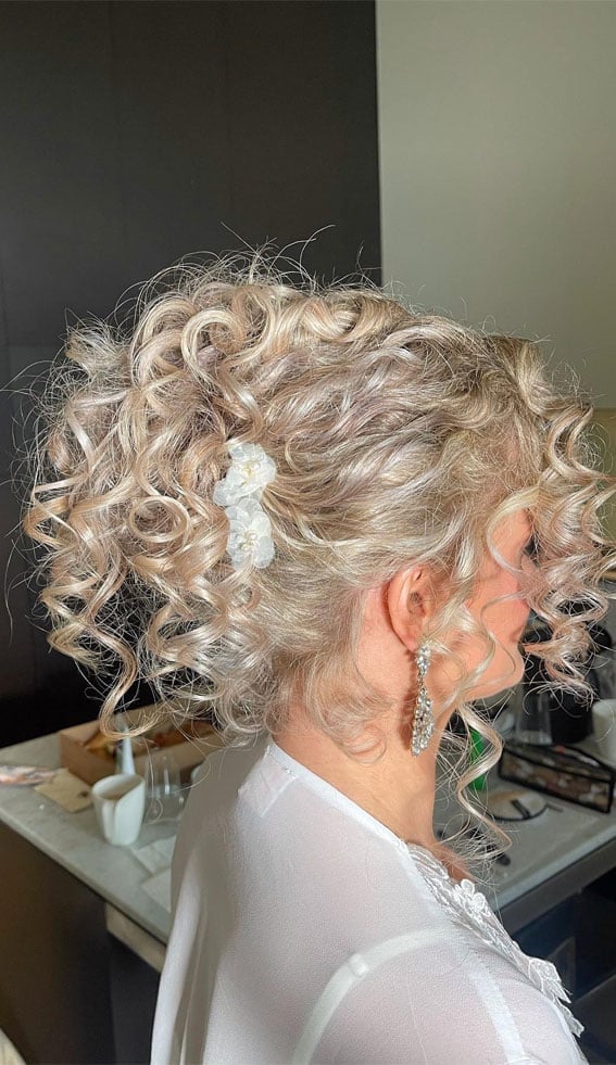 Collarbone Blonde Curly Updo With Loose Curls — Classy Curly Updo