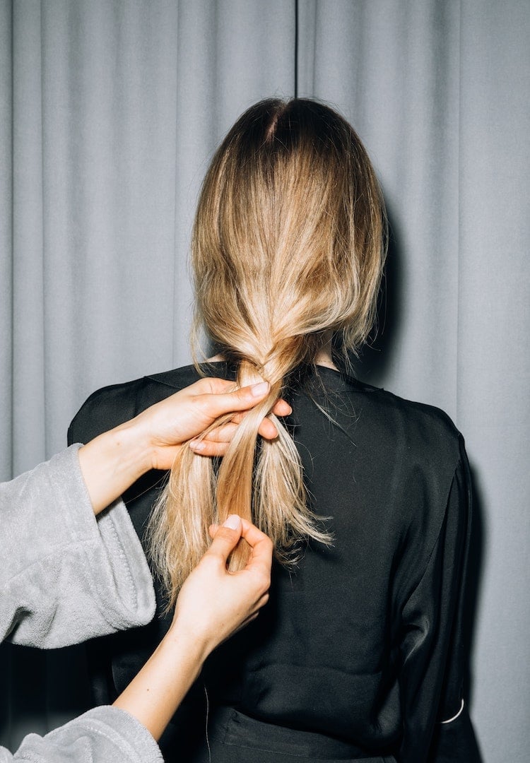 Mid-Back Wavy Fine Blonde Braid Mid-Back Wavy Fine Blonde Braid — Classy Dirty Hair Hairstyles