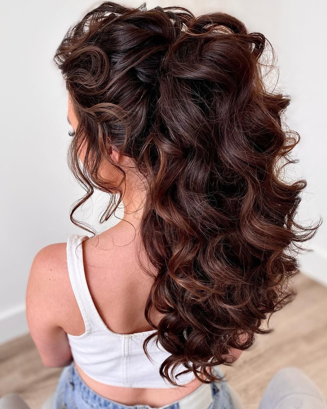 Voluminous Curly Ponytail With Balayage — Classy Going Out Hairstyles