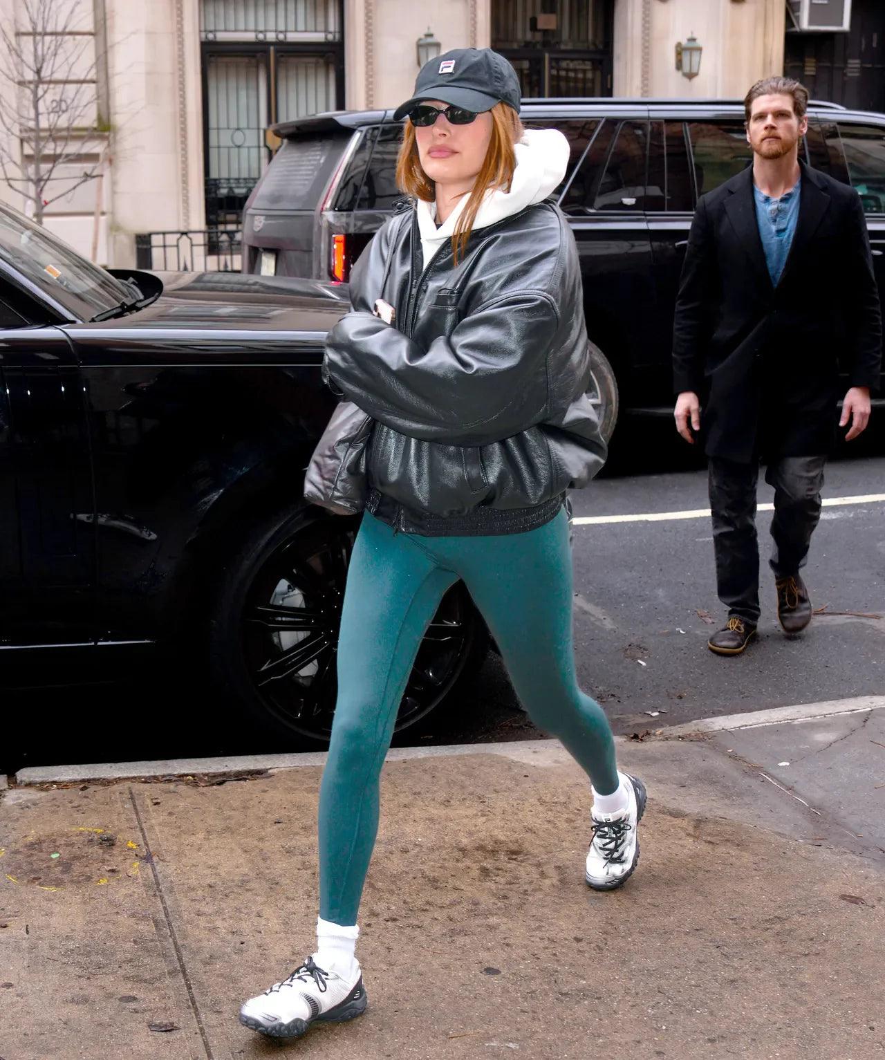 Teal Leggings with White Hoodie and Black Bomber Jacket Teal Leggings with White Hoodie and Black Bomber Jacket — Classy Green Leggings Outfit