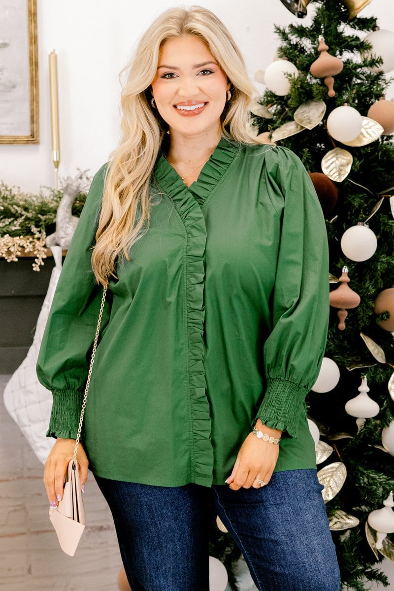 Deep green ruffled v-neck top with blue denim jeans — Classy Green Top Outfits