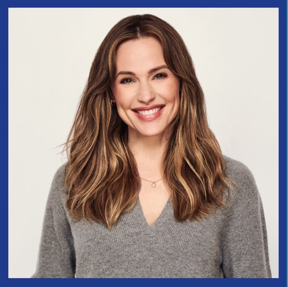 Medium Brown Mid-Back Layers With Blonde Highlights, Wavy Thick Medium Brown Mid-Back Layers With Blonde Highlights, Wavy Thick — Classy Hair Care Routine