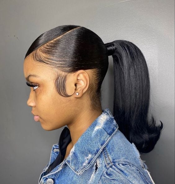Jet Black Ponytail With Sculpted Baby Hairs — Classy Hairstyles for Teens