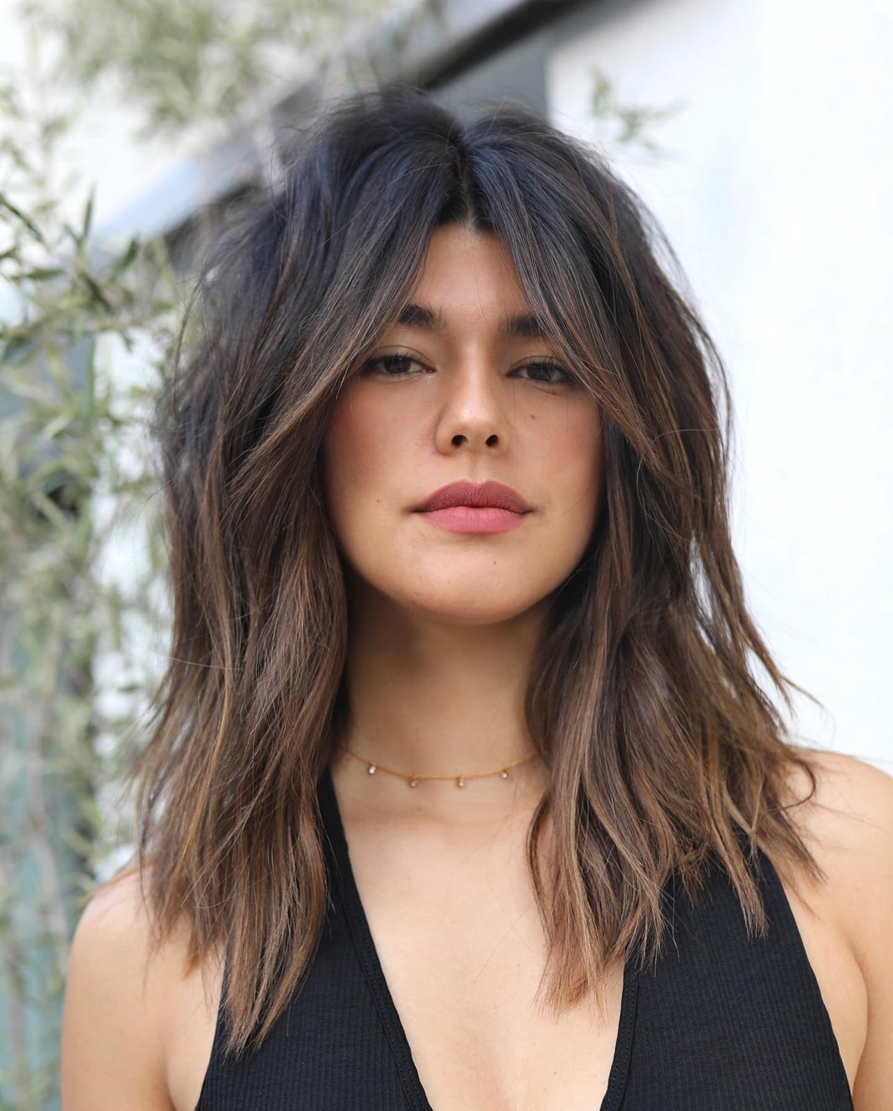 Collarbone Shag With Textured Layers and Curtain Bangs Collarbone Shag With Textured Layers and Curtain Bangs — Classy Hairstyles for Thick Hair