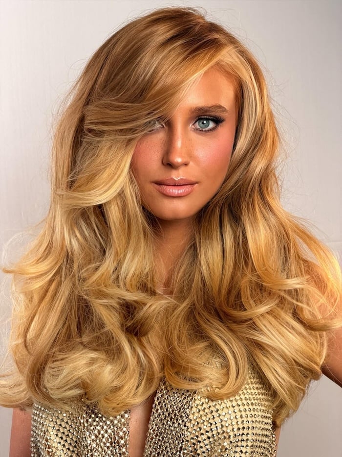 Mid-Back Honey Balayage With Prominent Bangs — Classy Honey Blonde Balayage