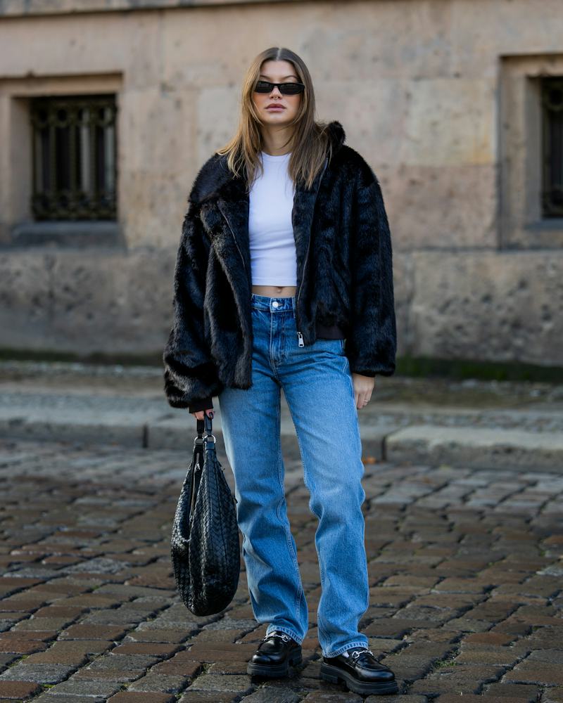 Faux Fur Jacket Over Crop Top Faux Fur Jacket Over Crop Top — Classy Indie Outfits