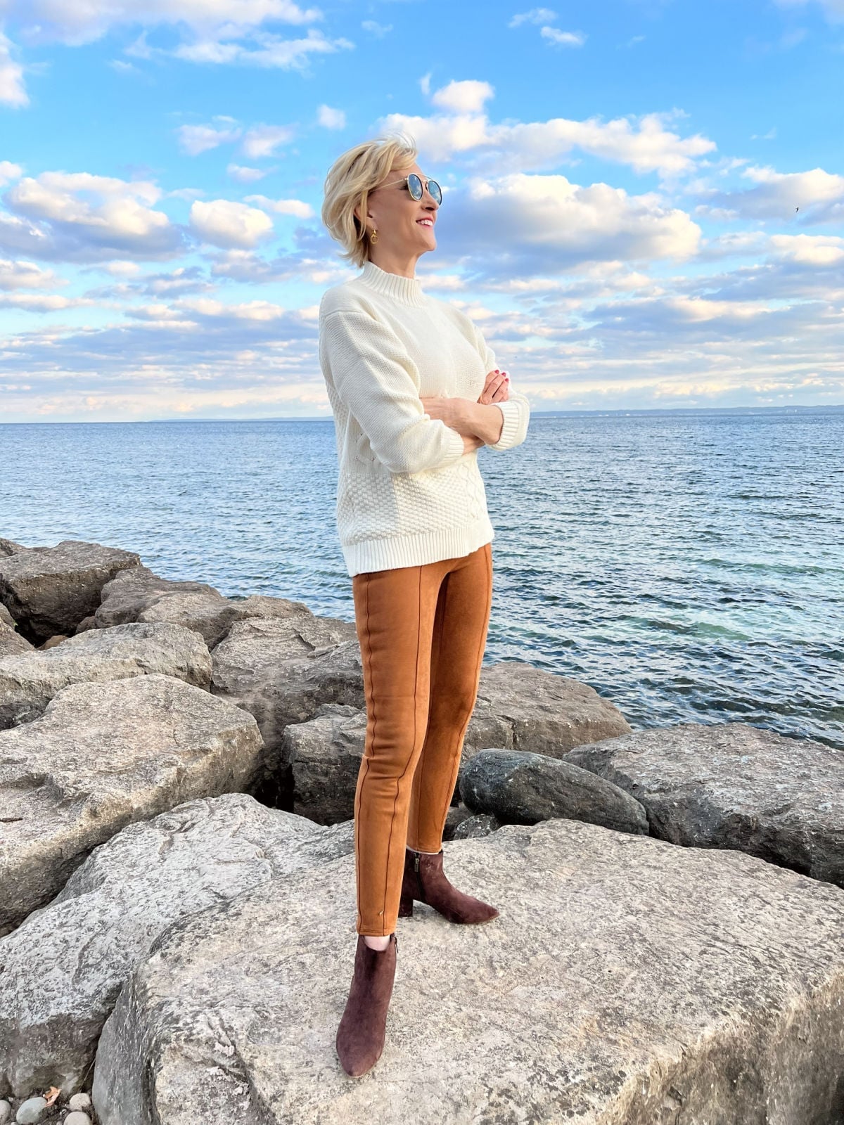 Suede-Like Leggings and Cable Knit Sweater for Casual Outings — Classy Leggings Outfits