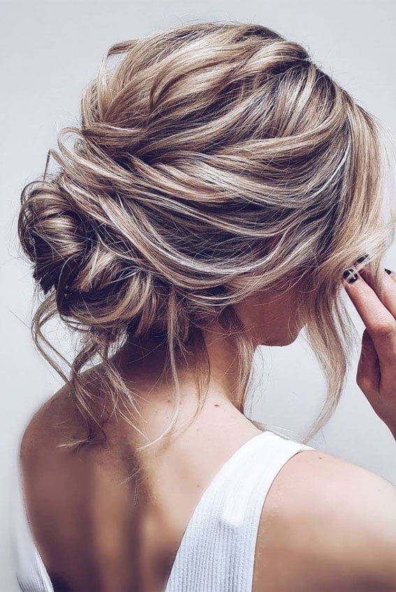 Textured Ash Blonde Messy Bun — Classy Messy Bun Updo