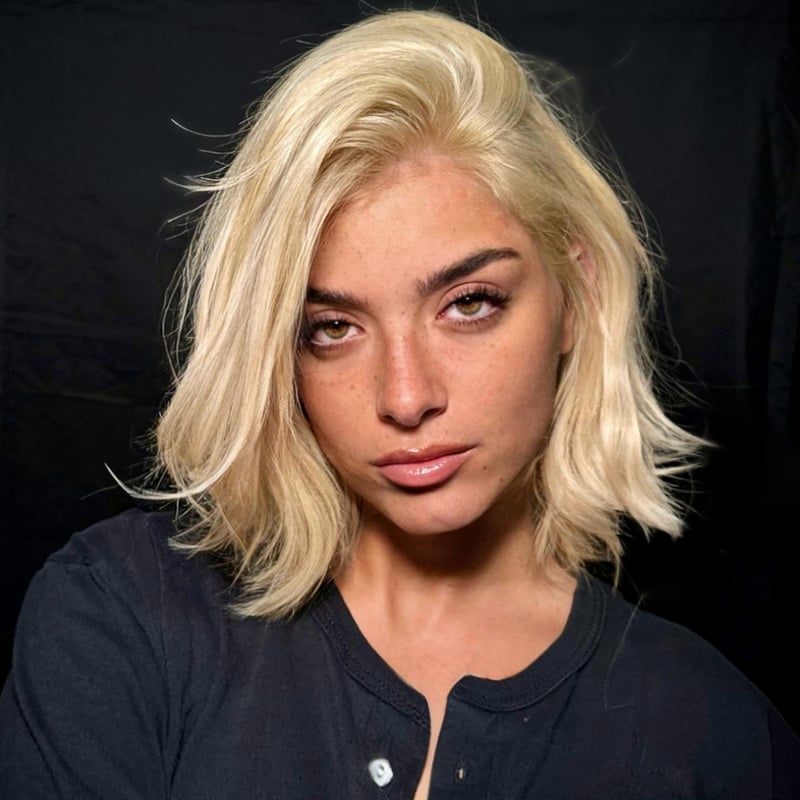 Chin Bob Ash Blonde With Fine Highlights — Classy Old Money Blonde