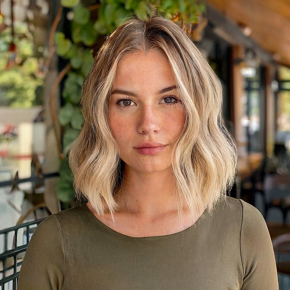 Chin Bob Honey Blonde Balayage — Classy Old Money Blonde