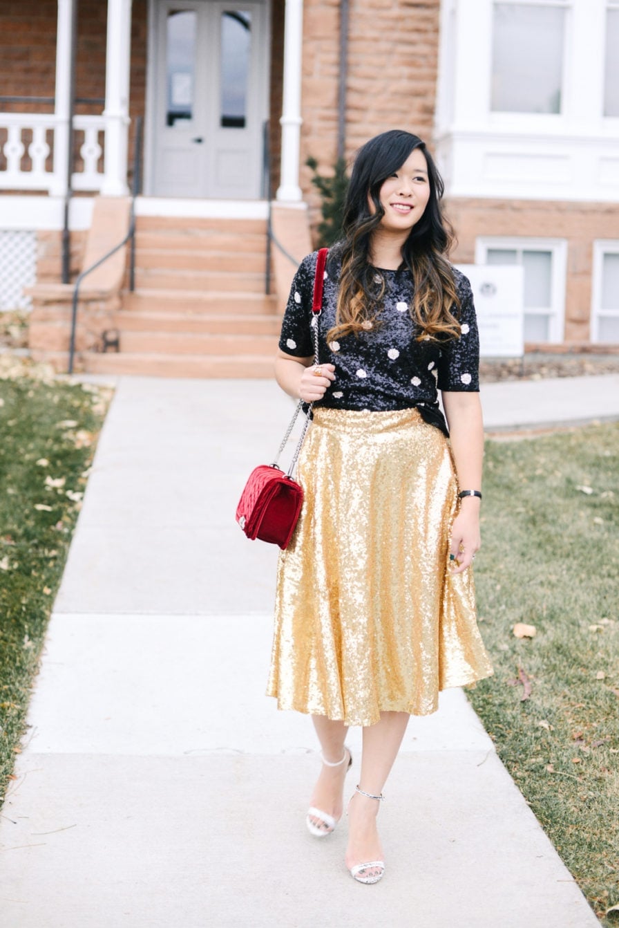 Gold Sequin Midi Skirt With Polka Dot Top And Sandals, Close-Up Take — Classy Sequin Skirt Outfit