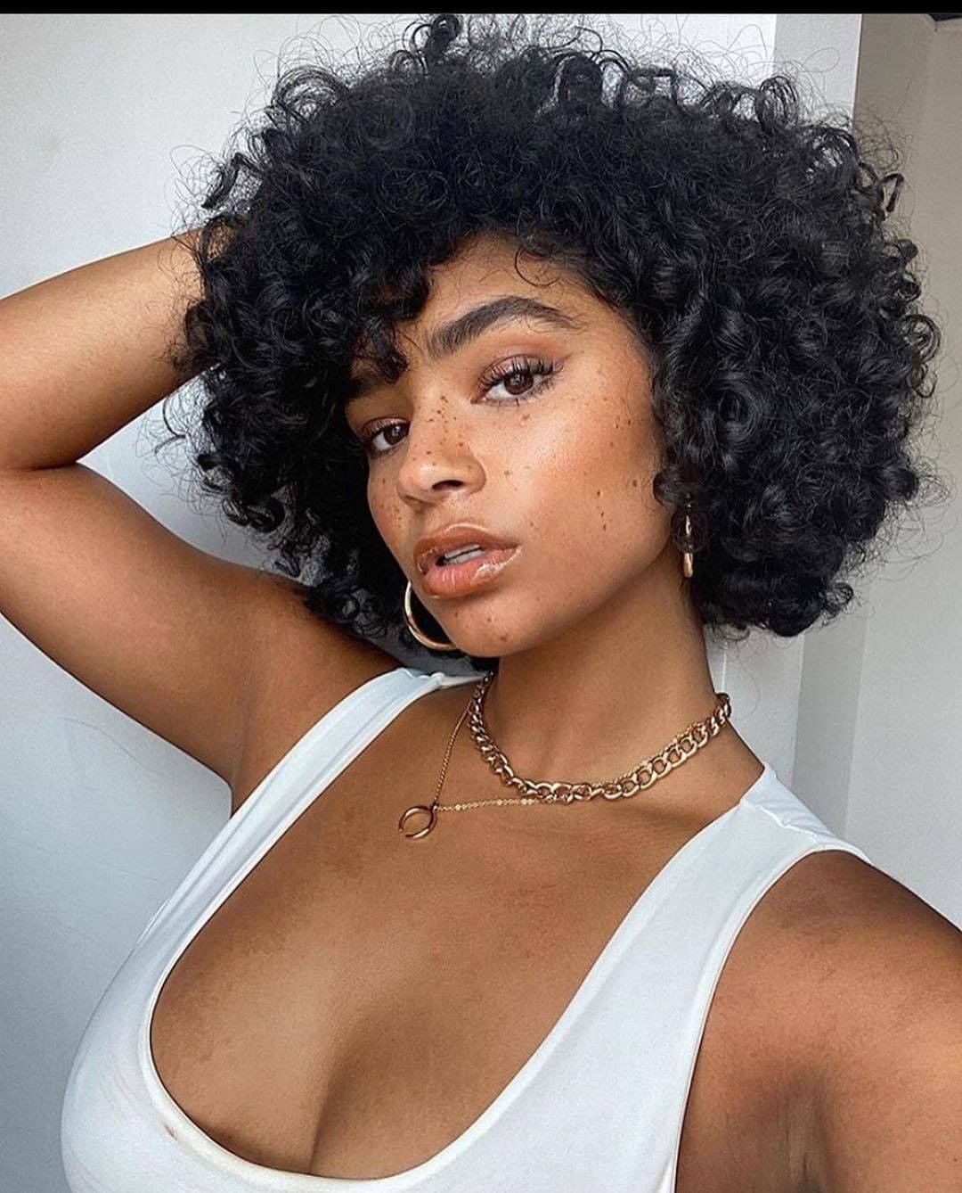 Ear Length Short Curly Hair With Defined Curls Ear Length Short Curly Hair With Defined Curls — Classy Short Curly Hair