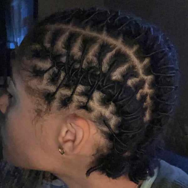 Collarbone Micro Locs Intricate Parting Collarbone Micro Locs Intricate Parting — Classy Short Locs