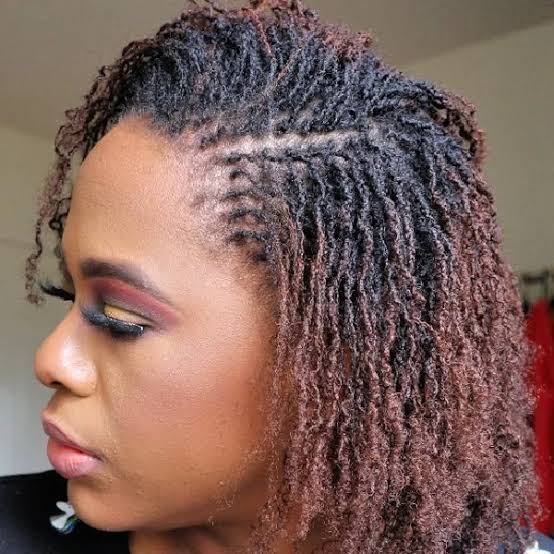 Collarbone Micro Locs Black Brown Highlights Collarbone Micro Locs Black Brown Highlights — Classy Short Locs