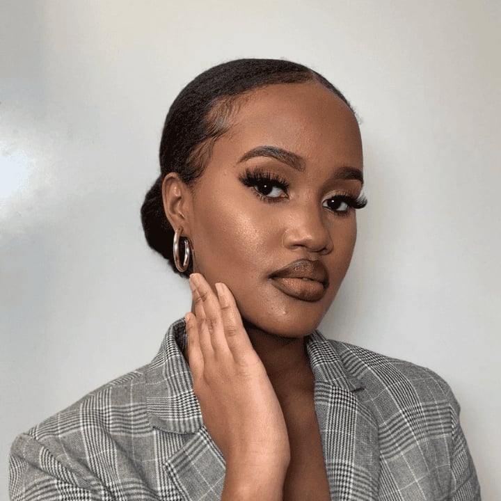 Fine Black Wavy Hair With Side Swept Bangs Fine Black Wavy Hair With Side Swept Bangs — Classy Short Natural Hairstyles