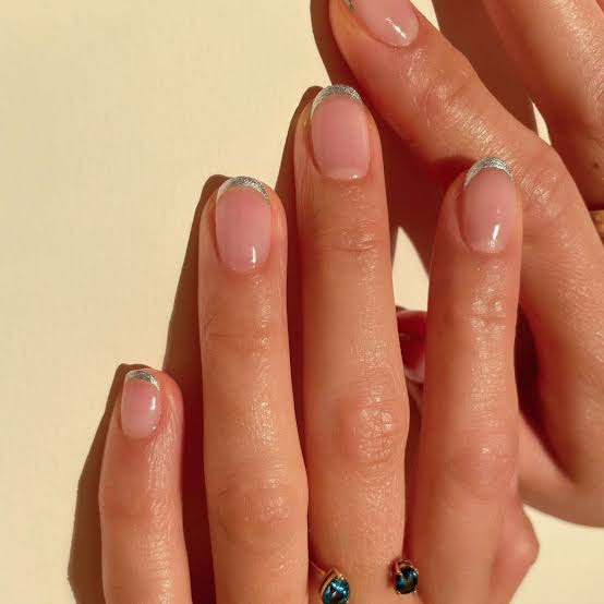 Nude Base Metallic Silver French Short Oval Nails — Classy Short Oval Nails