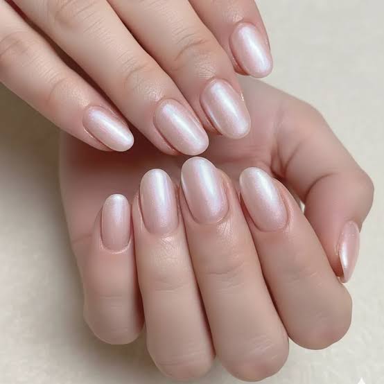 Pearlescent Milky Pink Shimmer Short Oval Nails, Giving A Soft — Classy Short Oval Nails