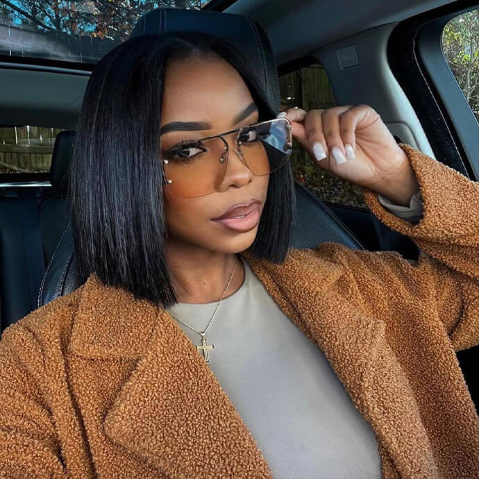 Jet Black Chin Length Bob — Classy Sleek Hairstyles