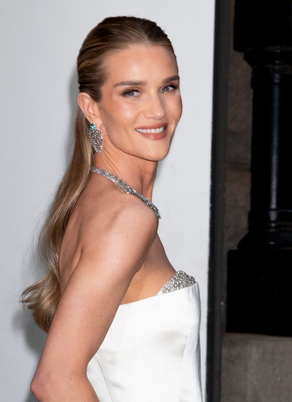Sleek Blonde Ponytail — Classy Slick Back Hairstyles