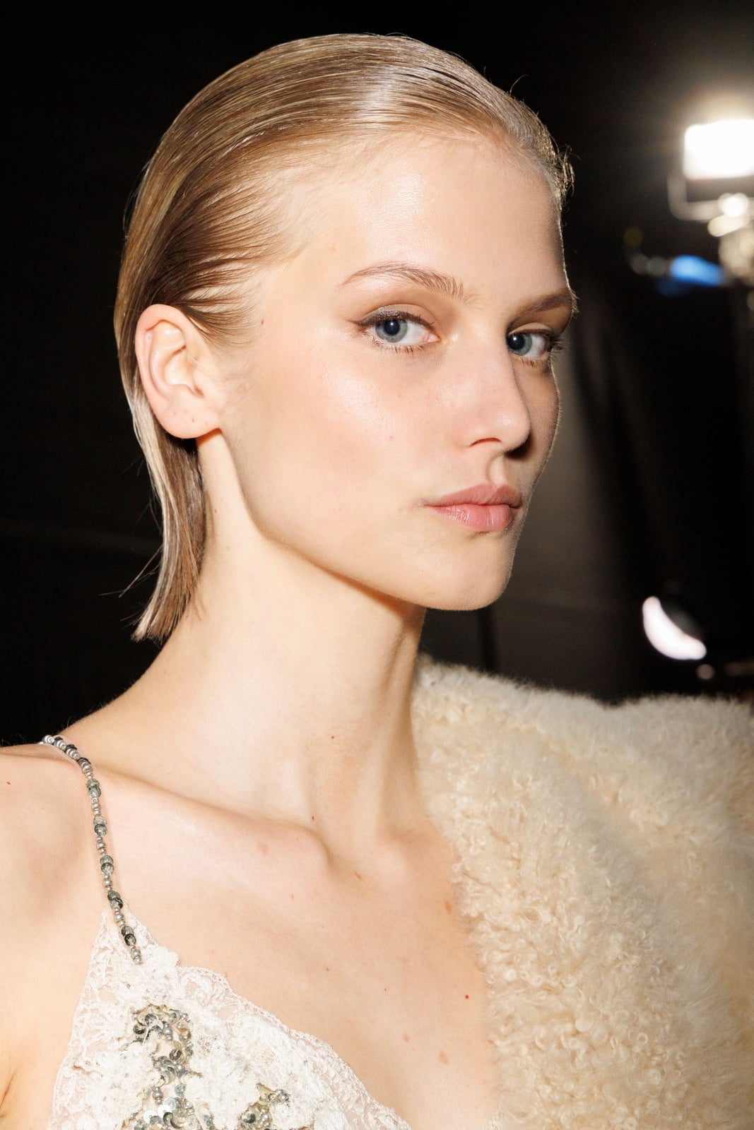 Wet Look Blonde Bob Ear Length — Classy Slick Back Hairstyles