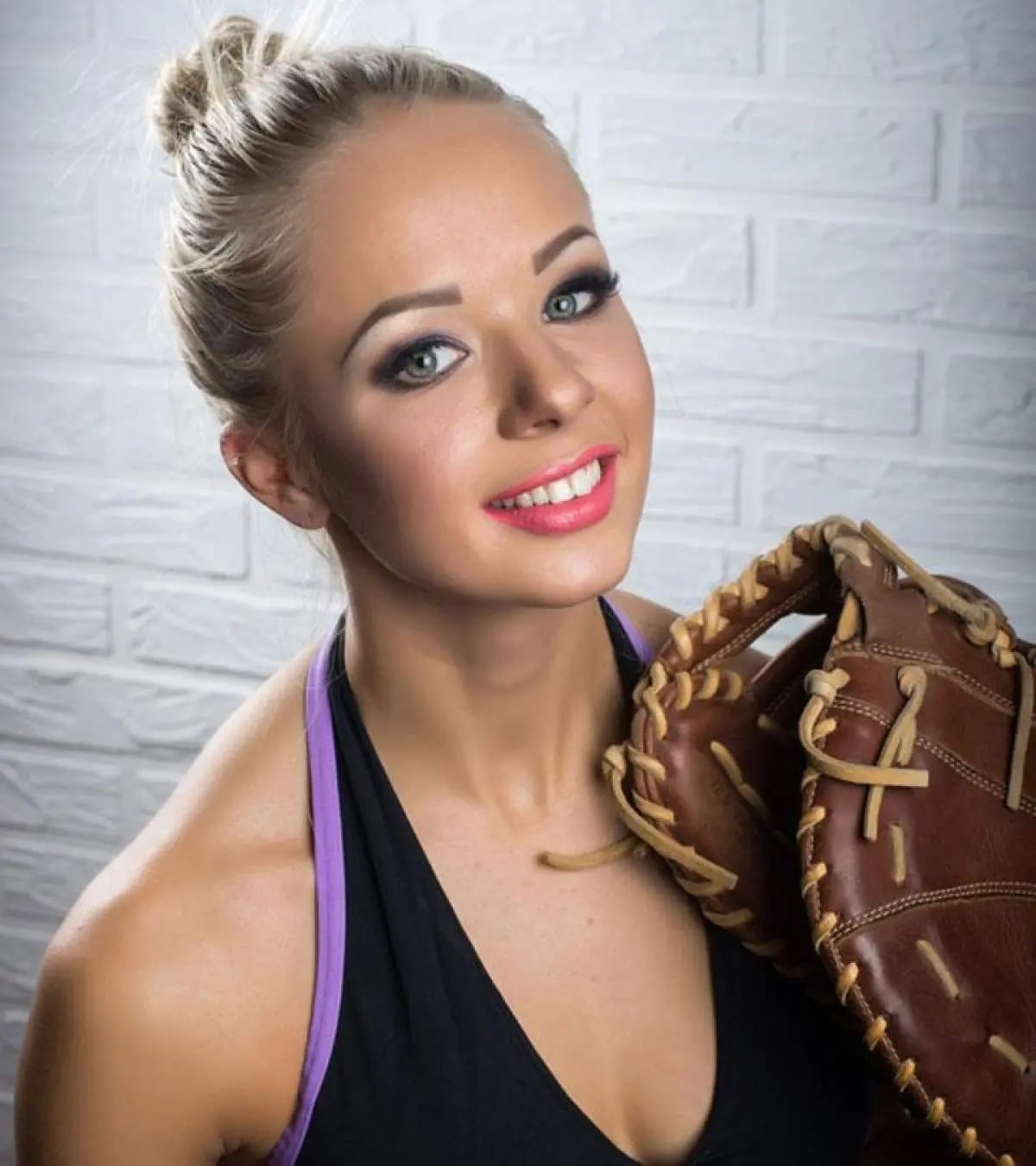Slicked Back High Blonde Bun Slicked Back High Blonde Bun — Classy Softball Hair