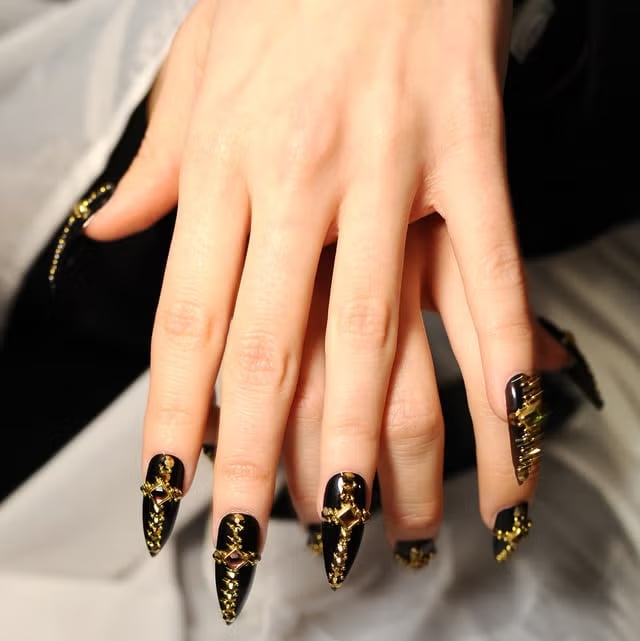 Stiletto Nail Design Ideas — Classy Stiletto Nails