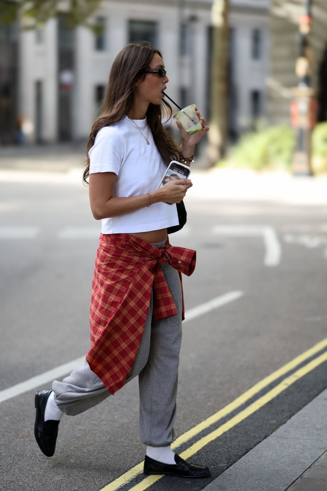 Gray Sweatpants With Plaid Shirt Tied At Waist Gray Sweatpants With Plaid Shirt Tied At Waist — Classy Sweatpants Outfits