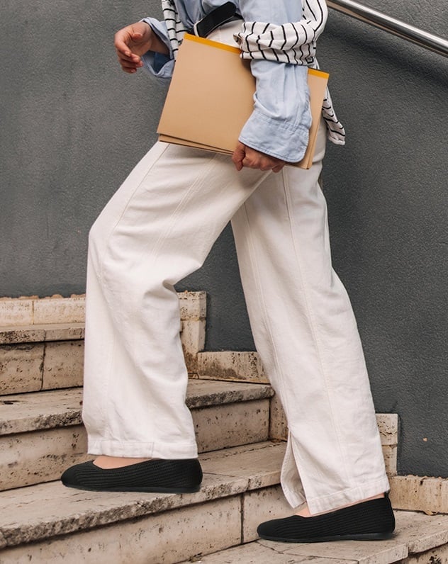 White Wide Leg Pants With Striped Scarf — Classy Teacher Outfits Elementary