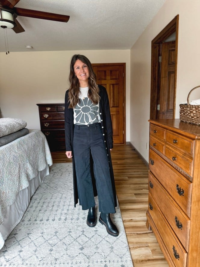 Black Cardigan Over Graphic T-Shirt With Wide Leg Trousers — Classy Teacher Outfits Elementary