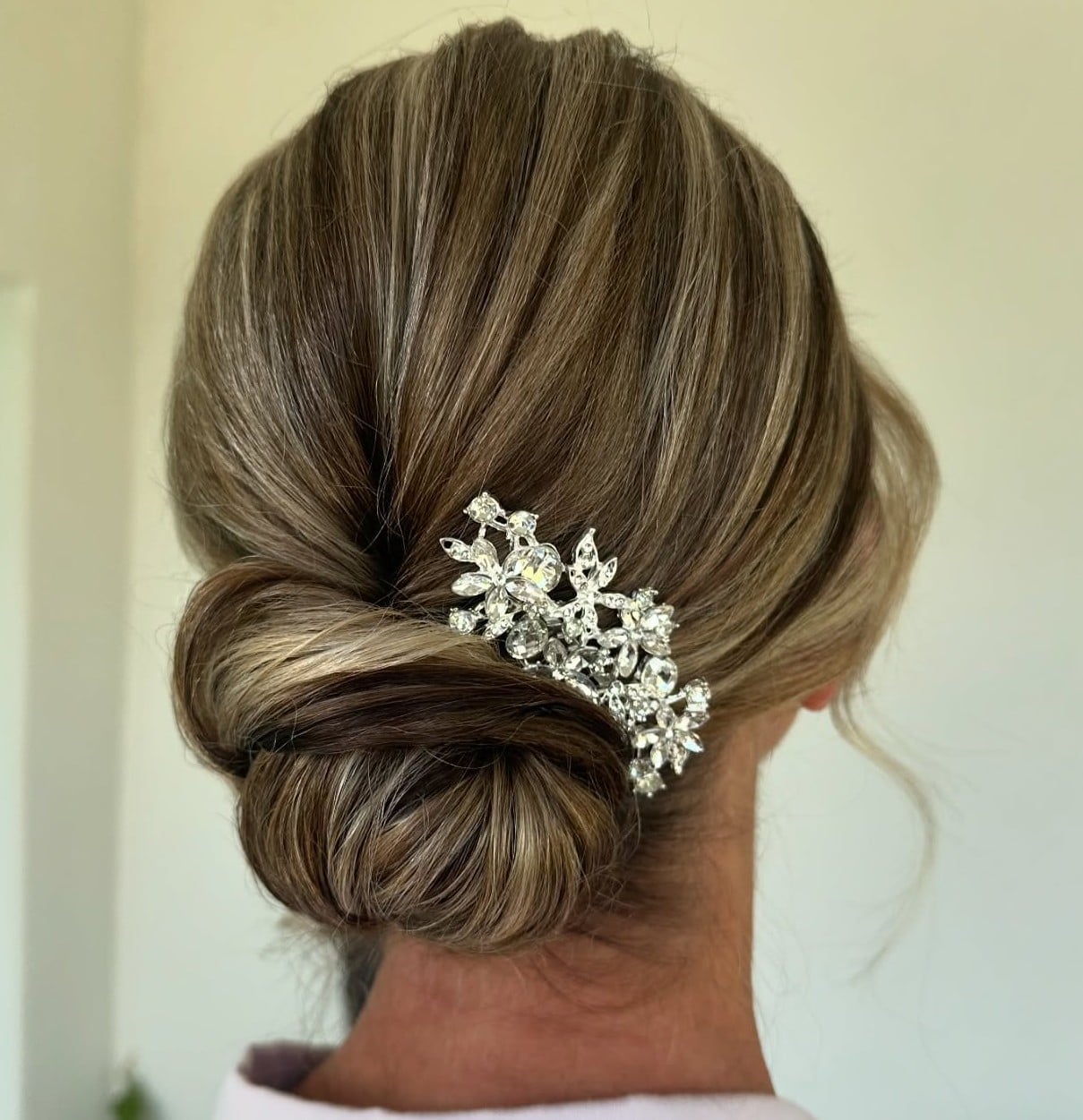 Low Chignon With Sparkling Hair Comb — Classy Wedding Hair