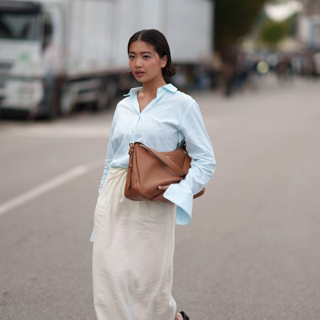 Light blue oversized shirt with cream maxi skirt — Classy Work Outfits