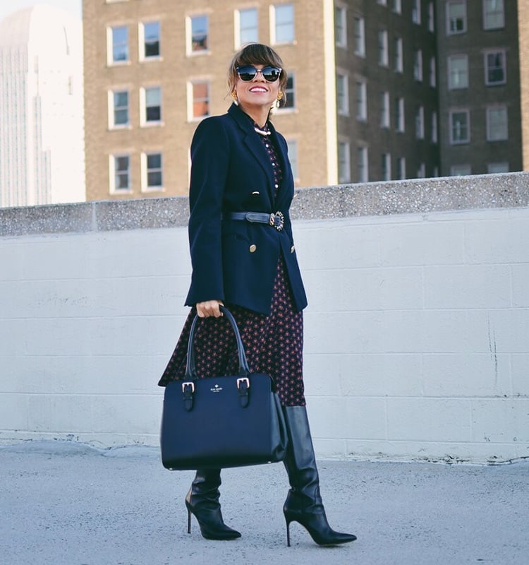 Navy double-breasted blazer over star print dress — Classy Work Outfits