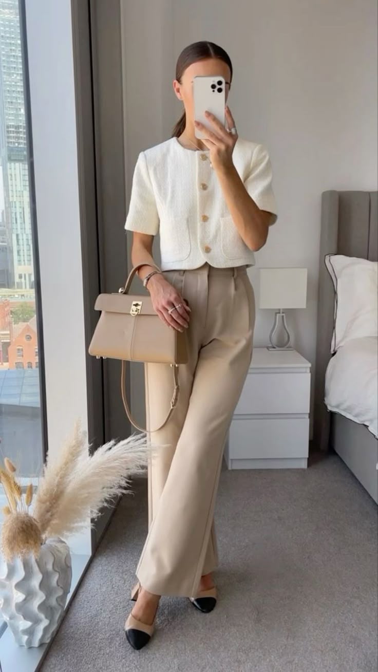 Cream cropped jacket with white t-shirt and beige trousers — Classy Work Outfits