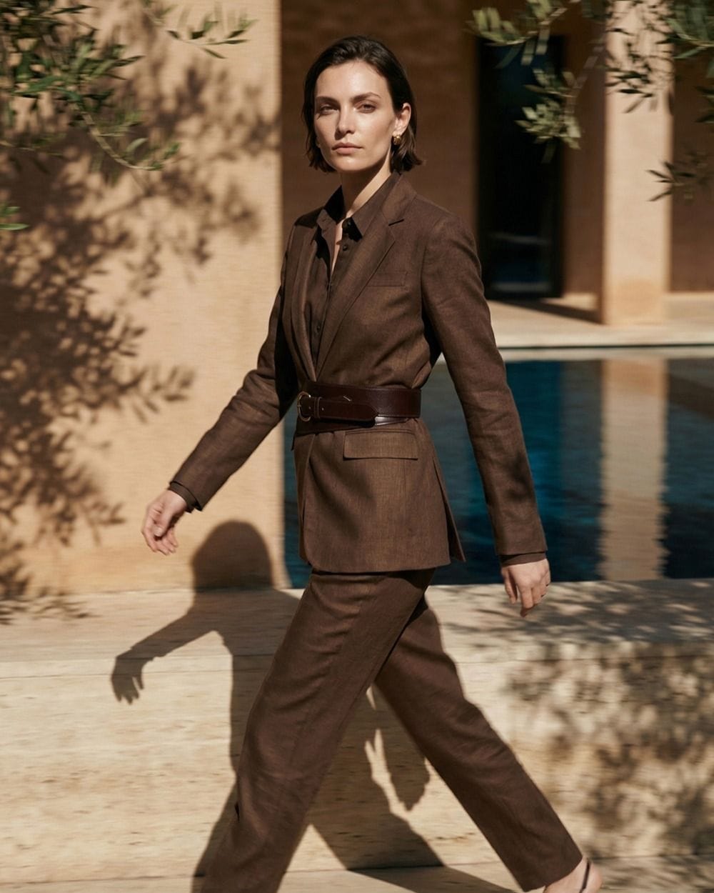 Tailored brown linen suit for professional settings — Classy Work Outfits Women Office
