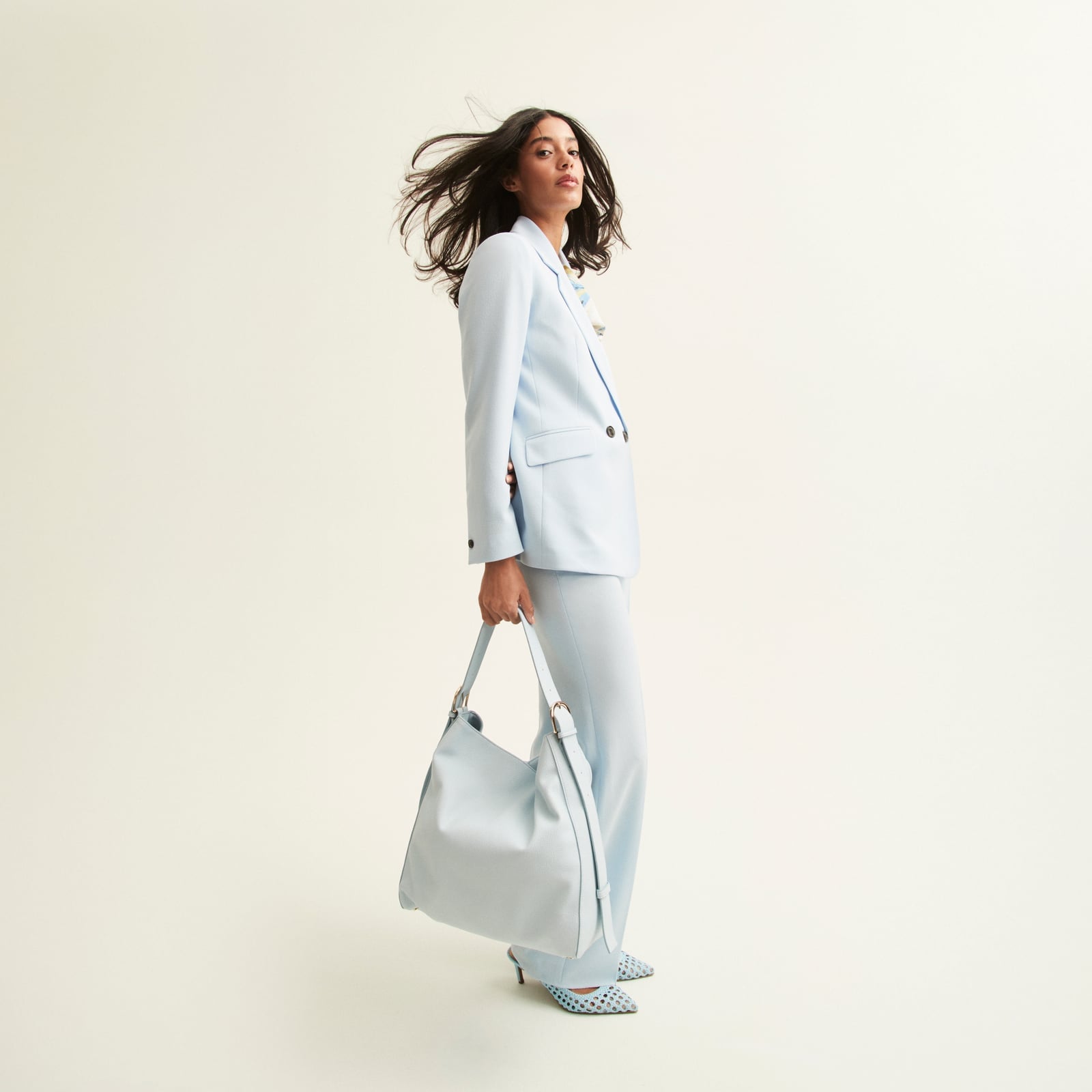 Light blue tailored suit for a polished look — Classy Work Outfits Women Office