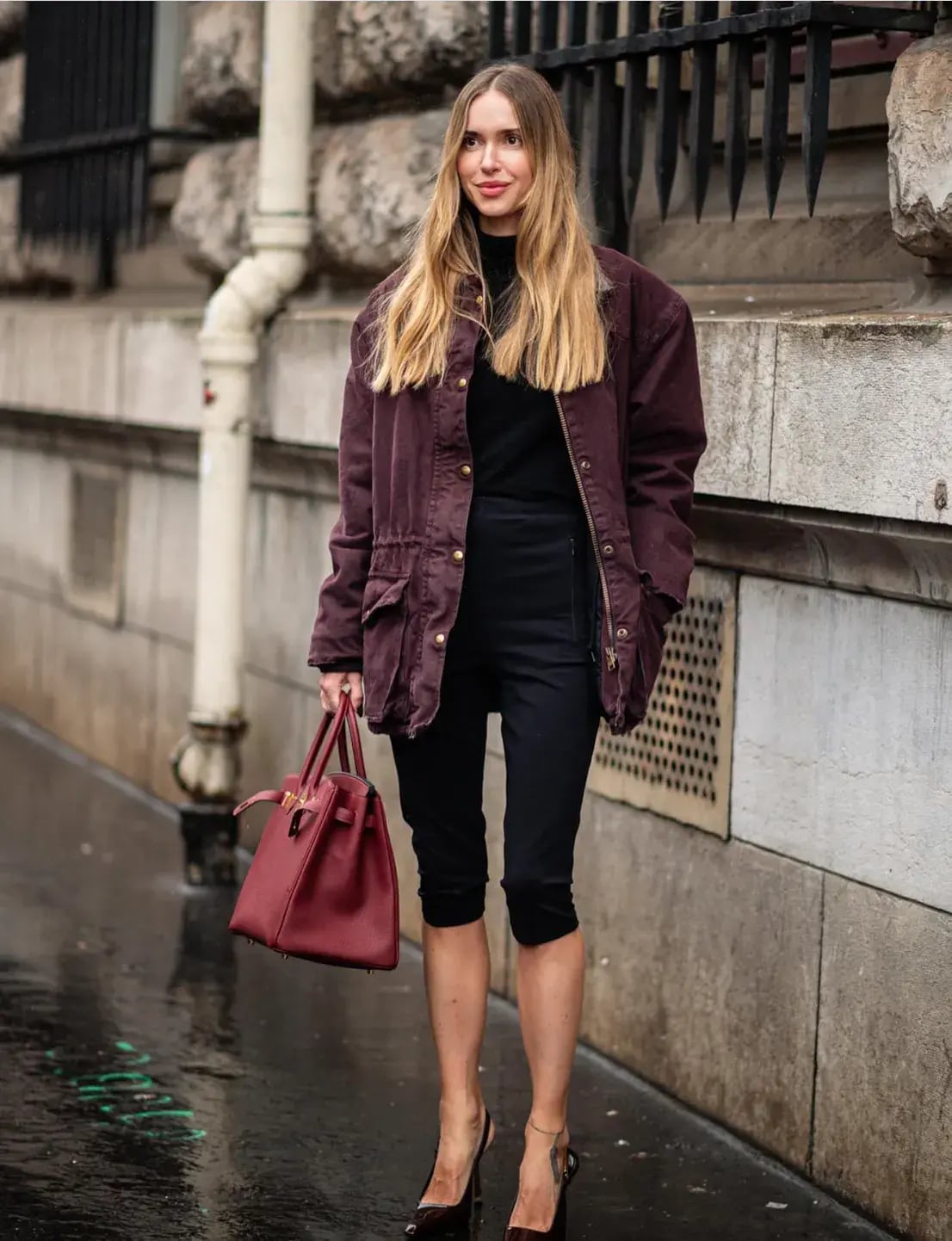 Turtleneck and Utility Jacket for Smart Casual, Fitted Capri Pants — Classy Y2K Style