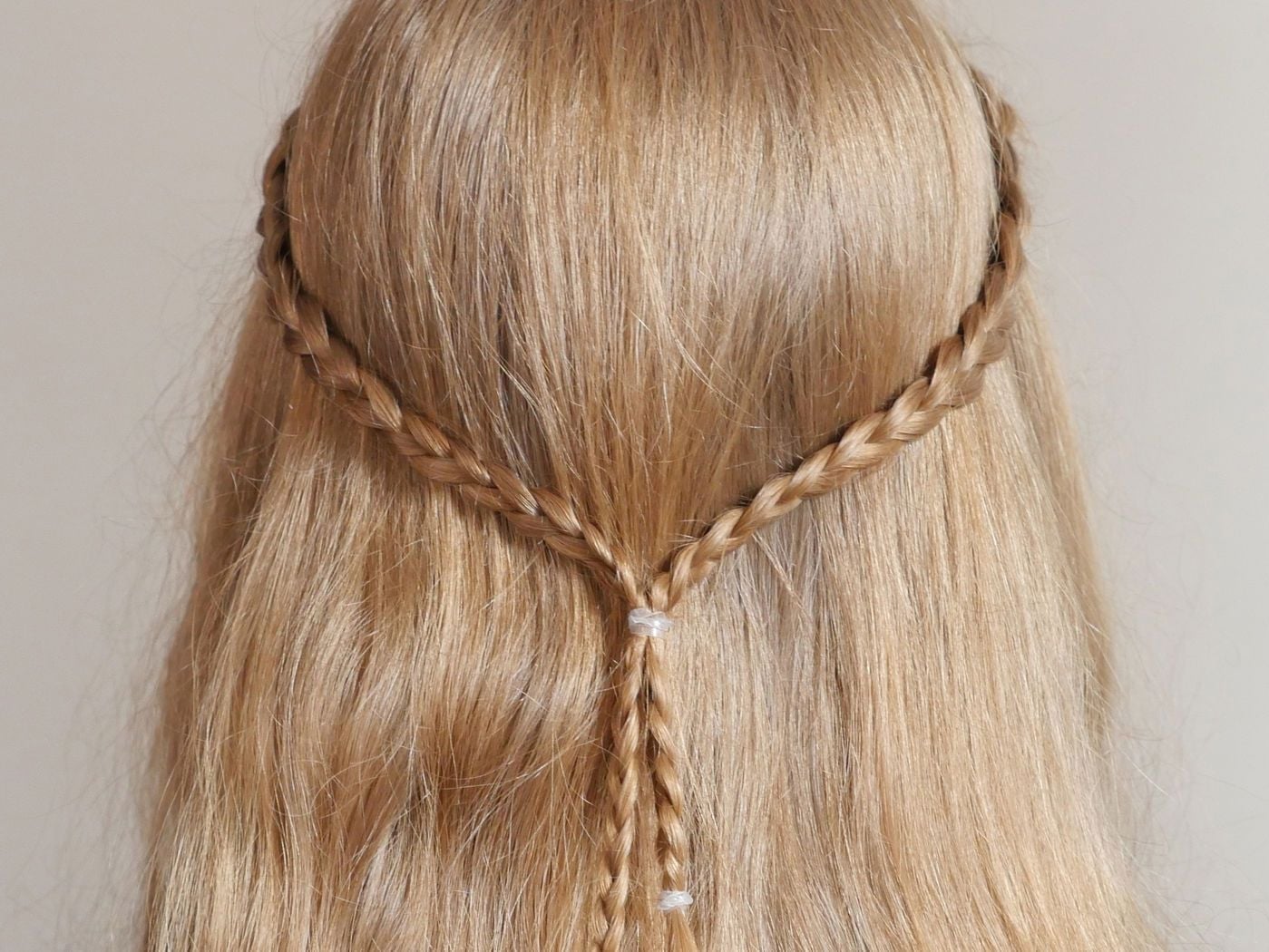 Heart-Shaped Braid Detail — Cute Braids Easy
