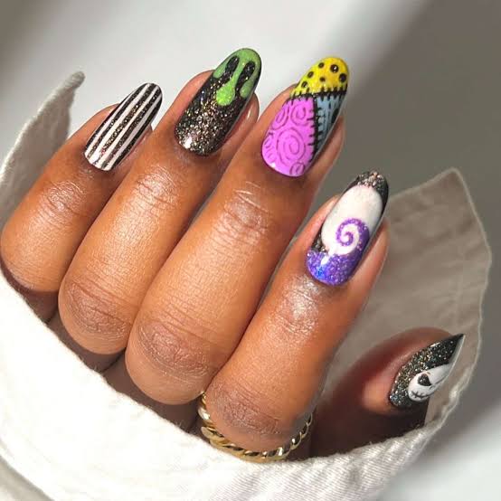 Diverse Halloween Motifs Medium-Long Coffin Nails — Cute Dip Nails