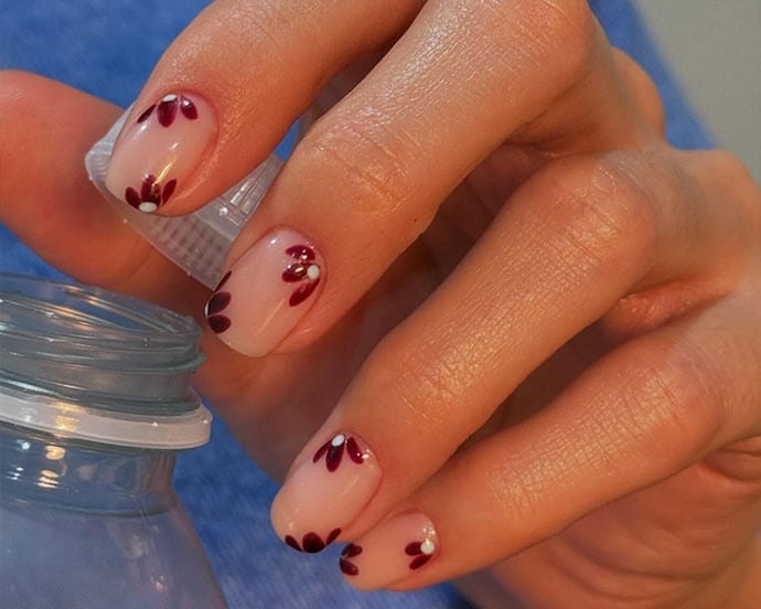 Burgundy Floral Accent Short Oval Nails — Cute Dip Nails