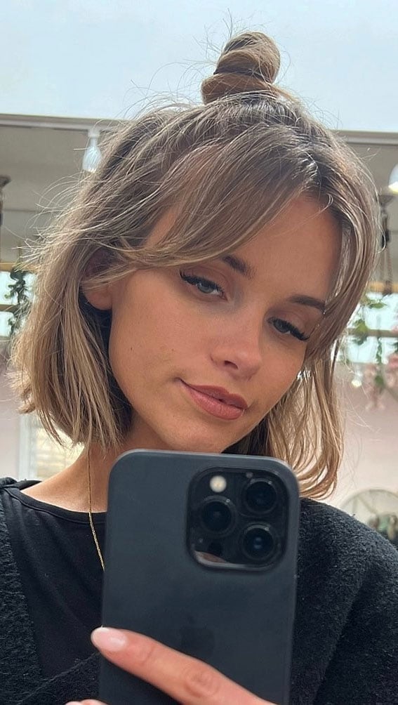 Collarbone Bob With Face-Framing Curtain Bangs Collarbone Bob With Face-Framing Curtain Bangs — Cute Ways to Style Curtain Bangs