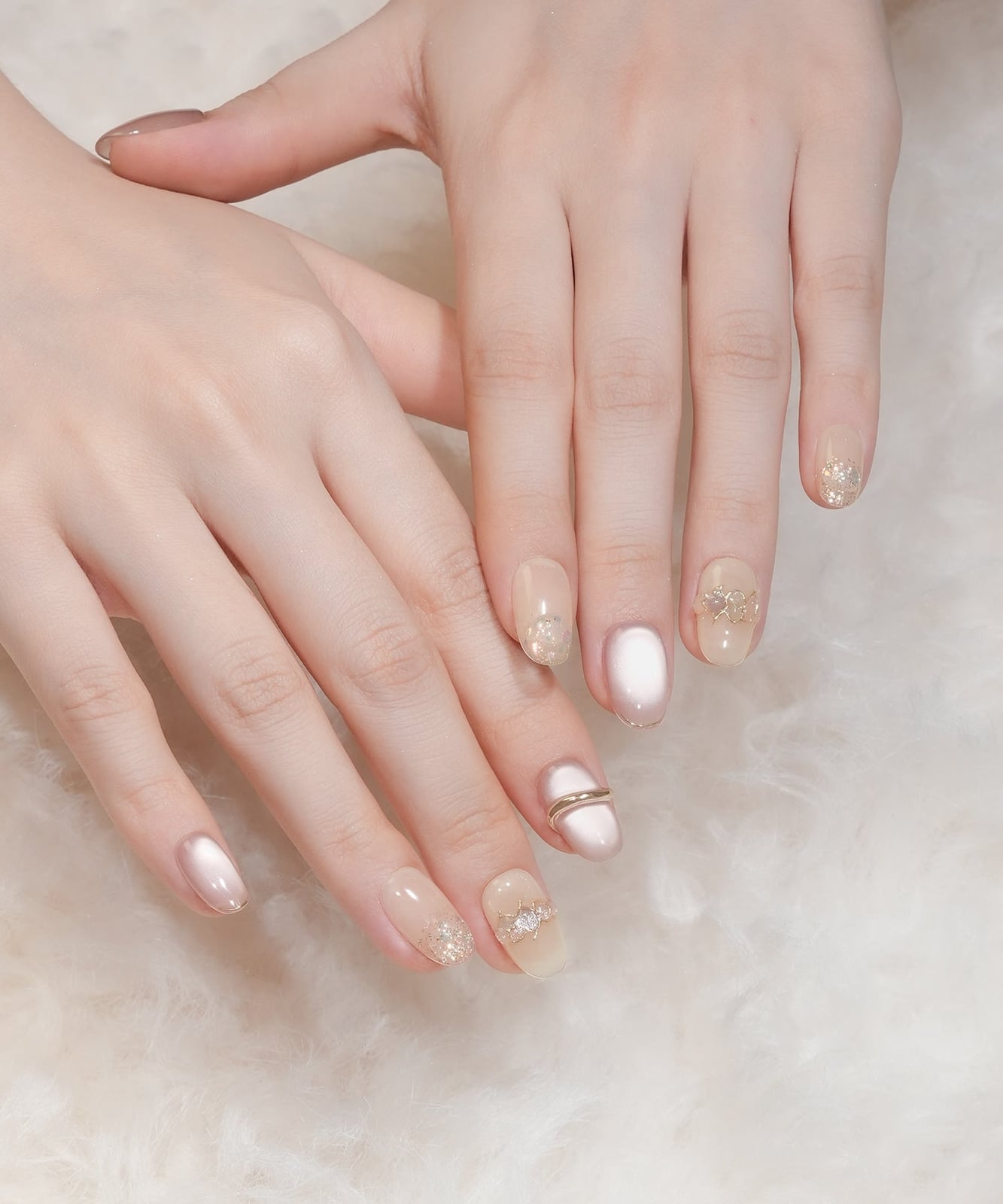 Long Stiletto Pink Silver Cat-Eye With Rhinestones Long Stiletto Pink Silver Cat-Eye With Rhinestones — Elegant Korean Nail Art